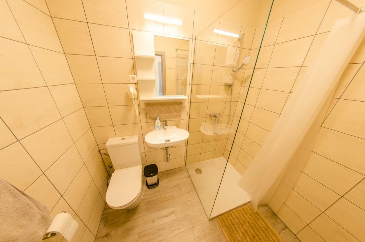 Kolibri Panzio Bed & Breakfast Байя Екстериор снимка